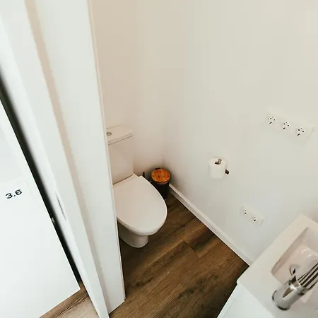Aires Hostal