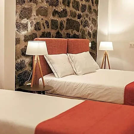 Aires Hostal São Roque do Pico