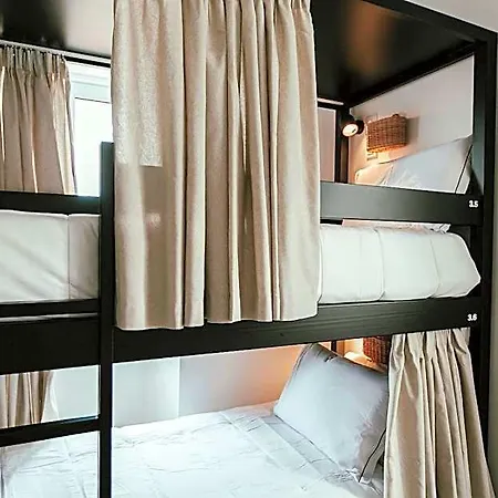 Aires Hostal São Roque do Pico